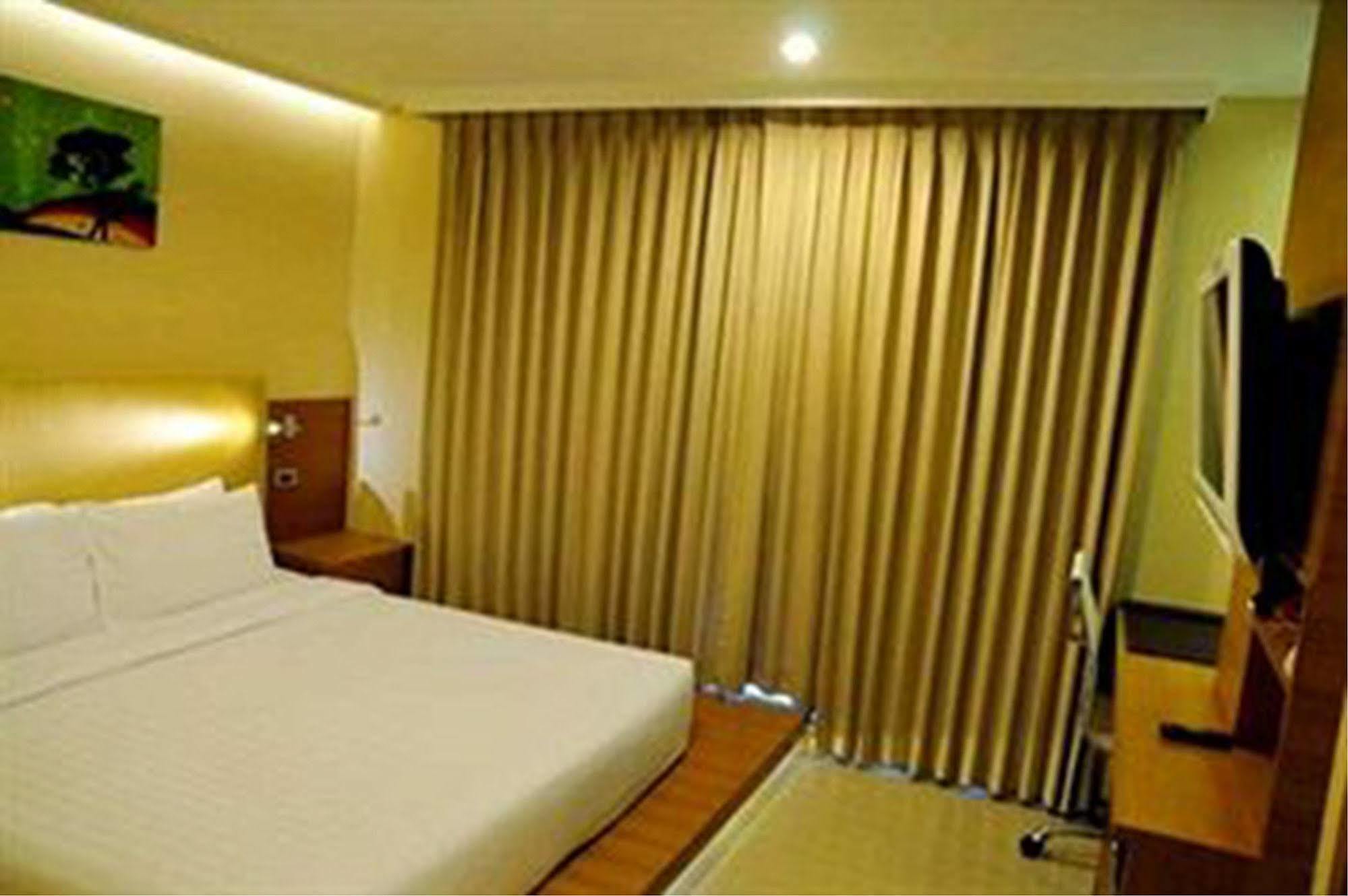 The Moonite Boutique Hotel Bangkok Exteriér fotografie